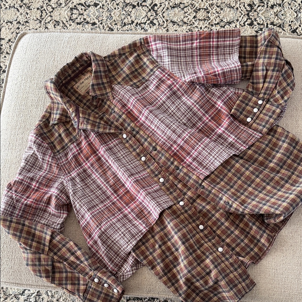We The Free Women's Multicolor Plaid Button Down Shirt